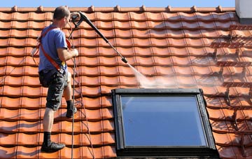 roof cleaning Callow Hill
